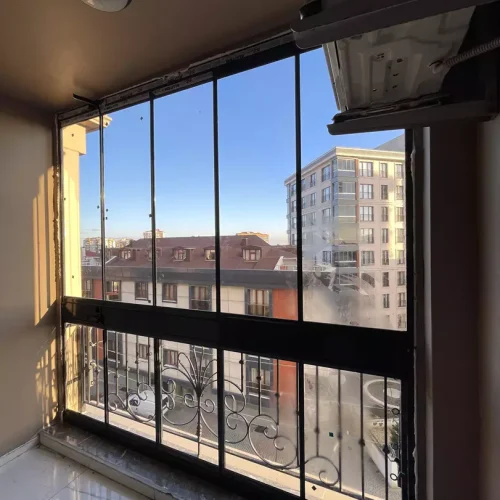 balkon-cam-katlanır-sarıyer