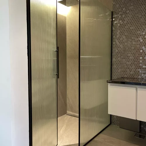 cam-duakabin-saryer-pivot