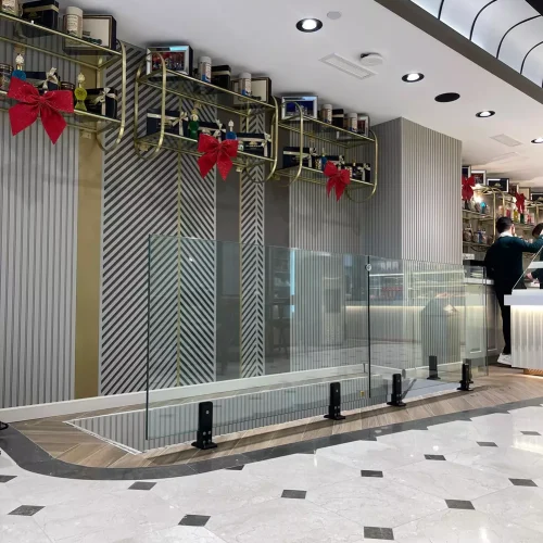 karakoy-cam-korkuluk