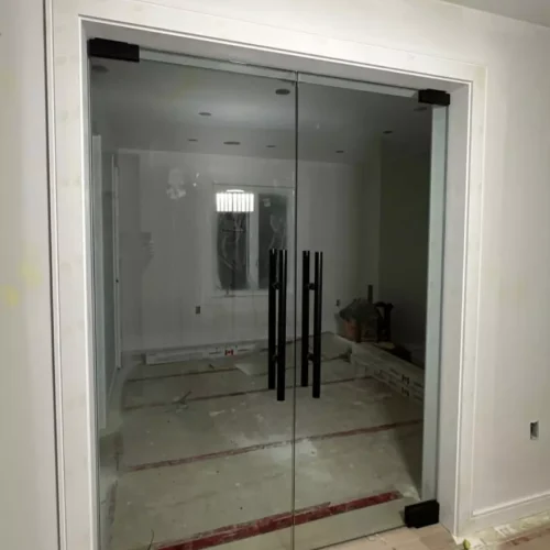 siyah-pompal-cift-cam-korkuluk